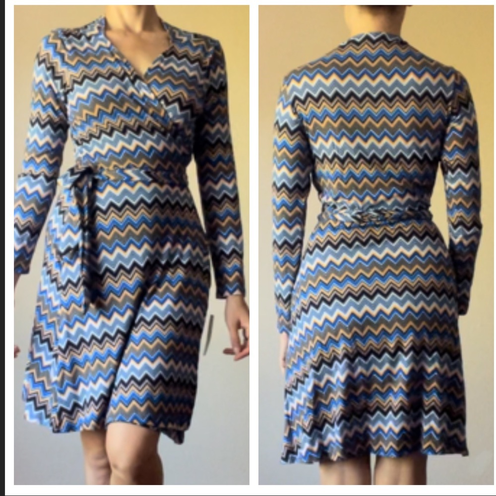 NWT Loveappella Soft Stretch Chevron True Wrap Knee Length Dress Blue Orange M